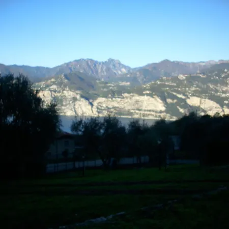 Dependance Carera Apartment Malcesine